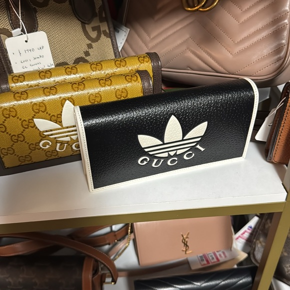 GUCCI X ADDIDAS - Picture 5 of 10